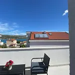 Apartman Paola Trogir