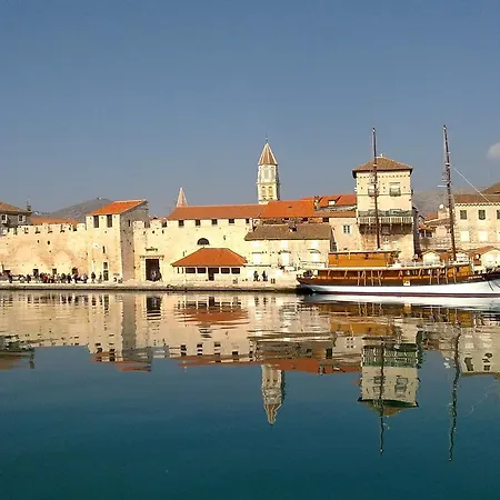Paola Lägenhet Trogir