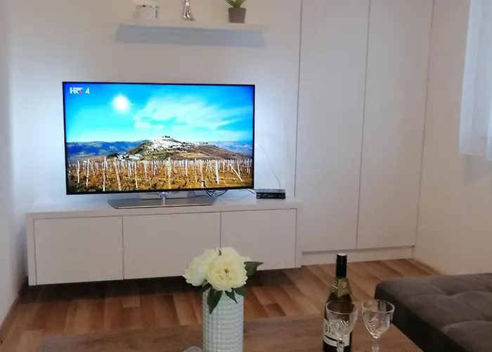 Paola Lägenhet Trogir